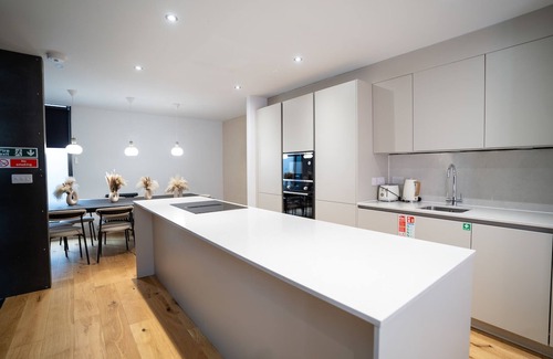 Manchester City Centre Apartment | West Townhouse by Casacity