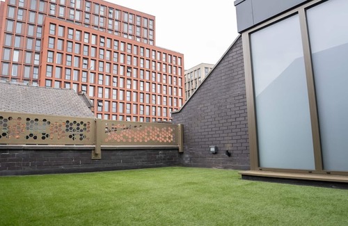 Manchester City Centre Apartment | West Townhouse by Casacity