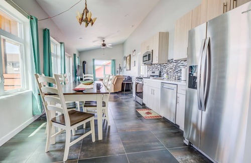 West Yellowstone House | West Yellowstone | Walk to Shops & Dining | Private Balcony Castle Z
