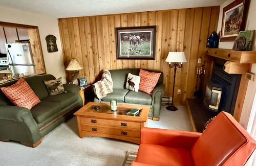 West Yellowstone Condo | West Yellowstone/Intown Condo. Snowmobiling directly from front door. Hiking