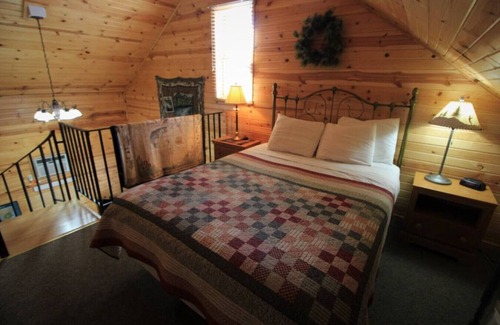 Westby House | Westby House Lodge-Pinewood Room