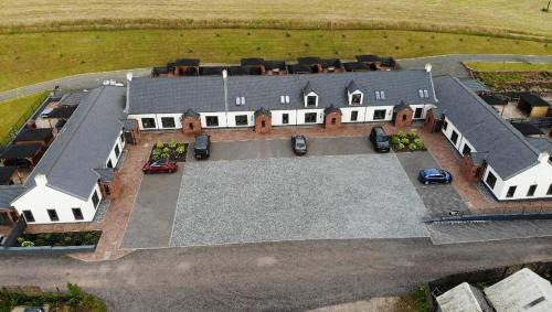 Alexandria House | Westertonhill Holiday Lodges - Hot Tub Hire Available