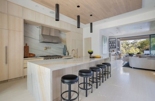 Encino House | Westfall - Unparalleled Modern Luxury Estate with Infinity Pool & Spa