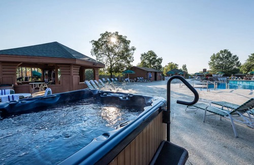 Branson Villa | Westgate Branson Woods 1BR Grand Elite Villa w/Sofa Bed, sleeps 4, Full Kitchen