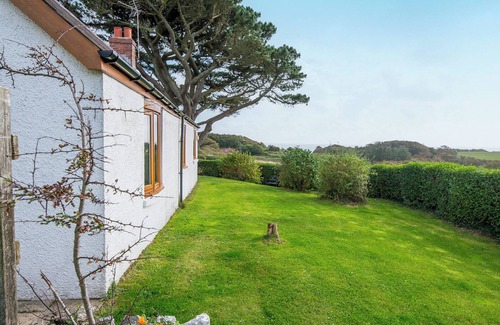 Lydstep Cottage | Westhills, Holiday Cottage Lydstep, Sleeps 7, 3 bedrooms, bathrooms