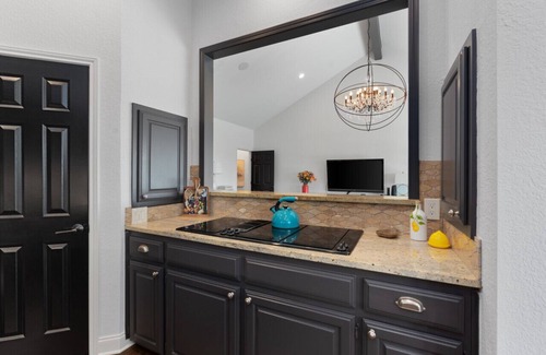 Davenport Ranch House | Westlake 4br Home - Stunning Views and Pool