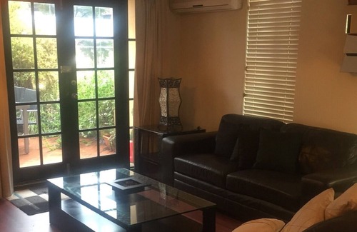 West Perth Apartment | WestPerth5* CBD location 2 bedroom very roomy upmarket unit