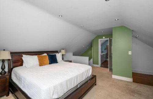 Westwood House | Westside Wanderlust with Hot Tub