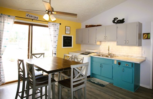 Arvada Apartment | Westward Ho! - Great Central Location - Hot Tub - Olde Town Arvada