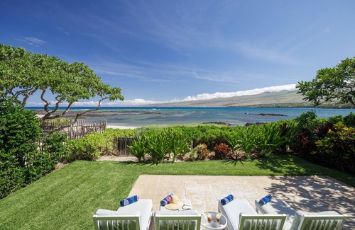 Puako House | Whale's Tail - Fall rates! Beachfront in Magical Puako! Steps to the ocean!