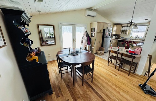 Leland House | Whaleback Retreat