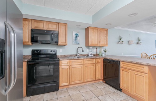 South Nags Head Condo | Whalebone Pierview | Oceanfront | Pierview Oceanfront Condos | Nags Head | Sleeps 6