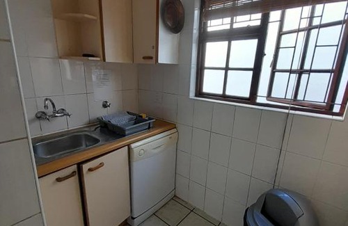 Westcliff Bed & Breakfast | Whalers Guest House