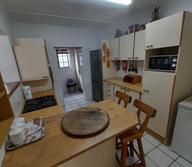 Westcliff Bed & Breakfast | Whalers Guest House