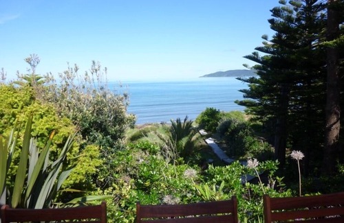 Paraparaumu House | Wharemauku Retreat Raumati