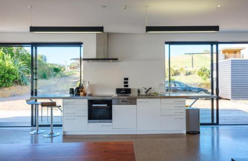 Omiha Villa | Wharetana Bay Villa with private walkway to beach!