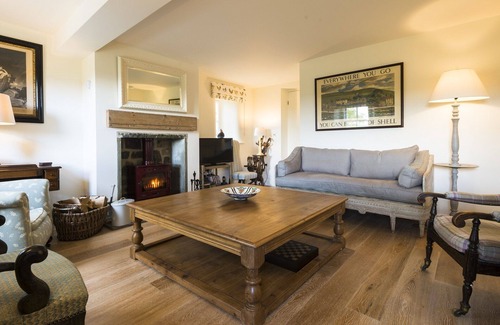 Burnsall Cottage | Wharfe View Cottage, Bolton Abbey Estate