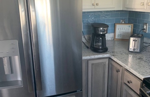 McCutcheon Field House | What a view! Cozy 3-BR. Discount price while upstairs shower under repair .