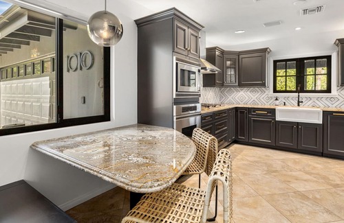 Palm Springs House | What Happens In Vista