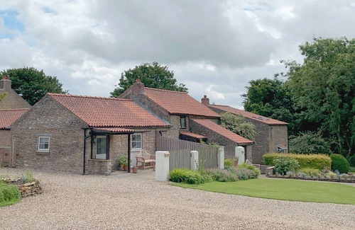 Potter Brompton Cottage | Wheatsheaf Cottage - 80021