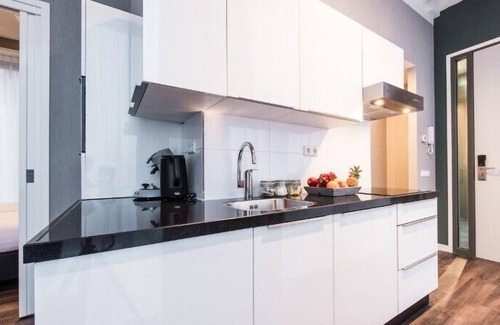 Amsterdam North Apartment | Wheelchair-Friendly 2-Bedroom Apt in trendy NDSM