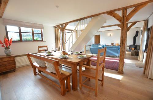 Walpole House | Wheelwright's Barn