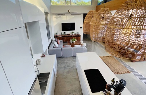 Black Beauty Villa | When dreams come true at Costa Rican Coast