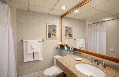 Burlingame House | When you visit, you must make time to visit the iconic sights of San Francisco!