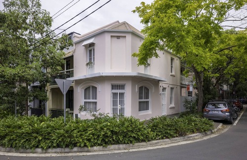 Chippendale House | Where Barbie Lives by Glass Et Cetera