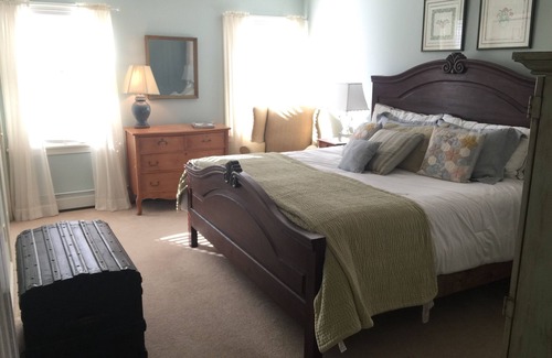 Danby House | Where Comfort is Surrounded by 25 Acres of the VT Green Mountains