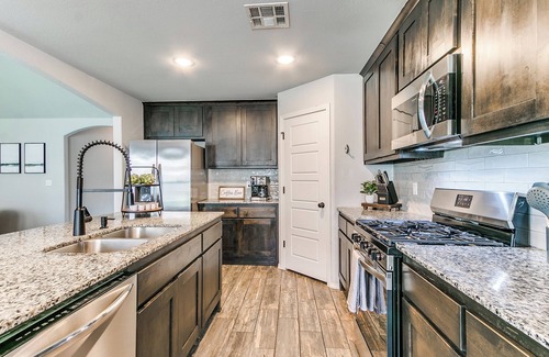 Tulsa House | Where Comfort Meets Convenience in Crystal Creek