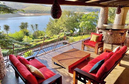 Ligfontein Villa | Where luxury meets nature.Villa overlooking DaGama Dam near Kruger National Park