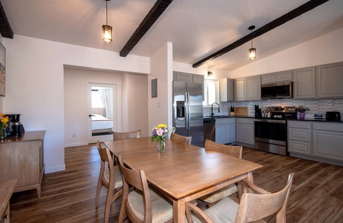 Colorado Springs House | Where Old Colorado City meets Garden of the Gods