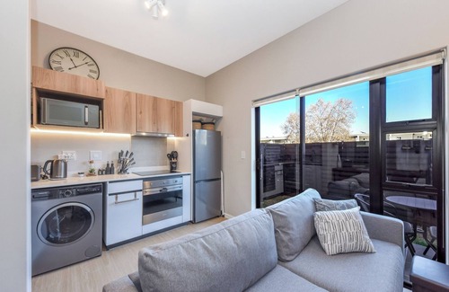 Greater Johannesburg Metropolitan Area Apartment | Where the Garden Meets the City