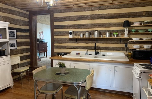 Stokes Cabin | Whimsical 1800’s cabin near dan river, belews lake, golfing, hanging rock hiking