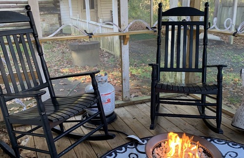 Stokes Cabin | Whimsical 1800’s cabin near dan river, belews lake, golfing, hanging rock hiking
