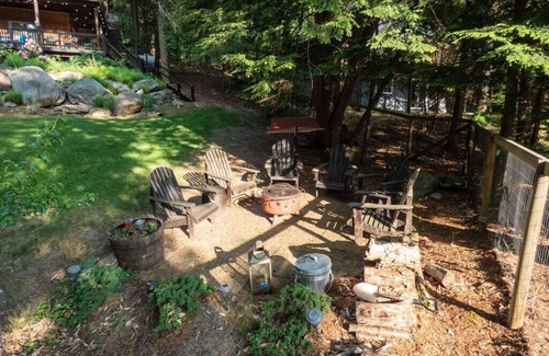Monticello House | Whimsical Lakefront Chalet