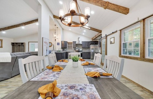 Lake Harmony Cabin | Whiskey Pines Retreat