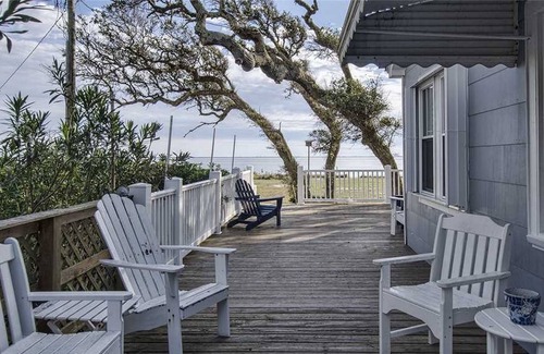 Harkers Island House | Whispering Oaks