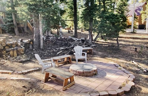 Meadow View Heights Cabin | Whispering Pines Getaway easy access & great homebase for all national parks