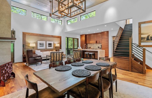 Highlands Cabin | Whispering Pines | Exquisite Modern Home with Hot Tub & Guest Suite