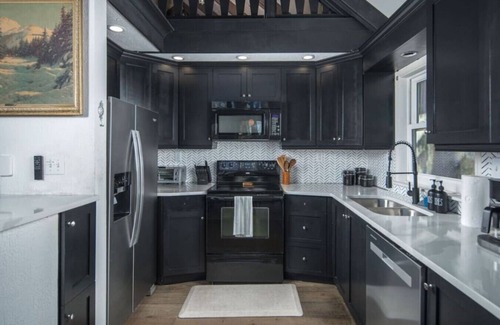 Charter Hills Apartment | Whispering Woods