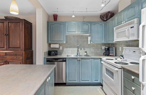 Whistler Cay Heights Condo | Whistler - Stoney Creek - Sunpath - SP24