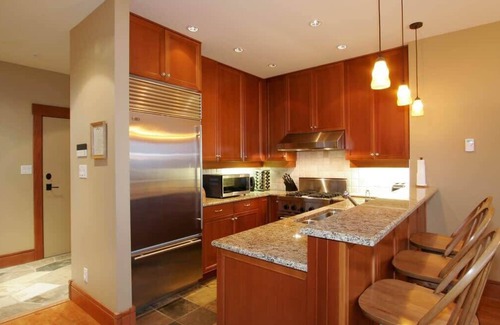 Nordic Estates House | Whistler townhouse w/hot tub & ski access