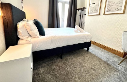 Whitchurch House | Whitchurch House by Switchback Stays