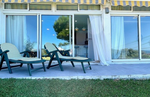 El Faro Apartment | WHITE DREAM Near the Sea 3bed by Solrentspain