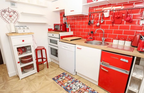 Lake Apartment | White Haven