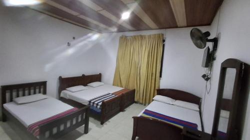Passara Hotel | White House Holiday Inn