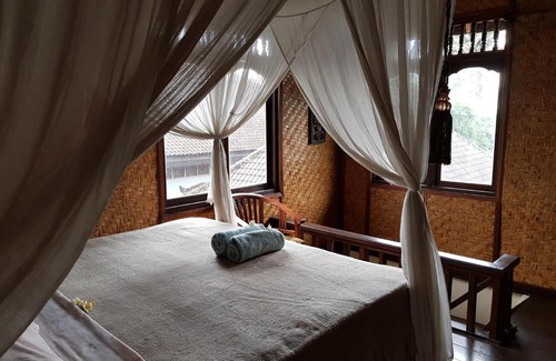 Penestanan Apartment | White Lotus