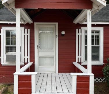 North Conway Hotel | White Mountain Cottages